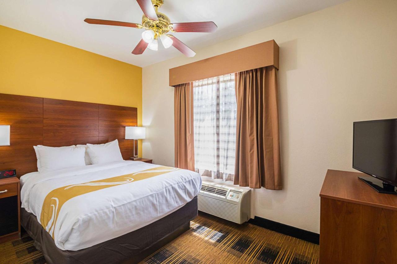 Quality Inn & Suites Lampasas Exteriér fotografie