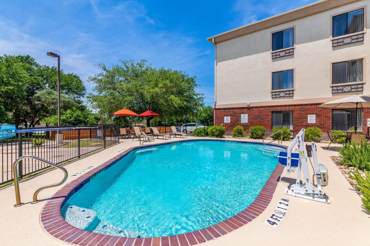 Quality Inn & Suites Lampasas Exteriér fotografie